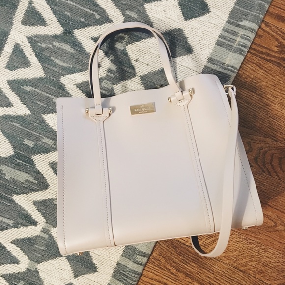 kate spade Handbags - Kate Spade Arbour Hill Small Elodie Shopper ♠️
